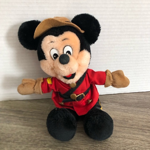 Vtg Mickey Mouse Mountie - Picture 1 of 10
